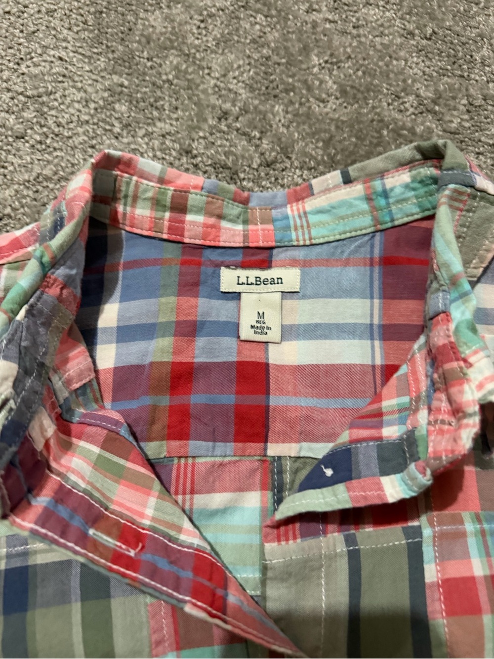 L.L. Bean quilted women’s long sleeve button down shirt classic look medium - Picture 8 of 9